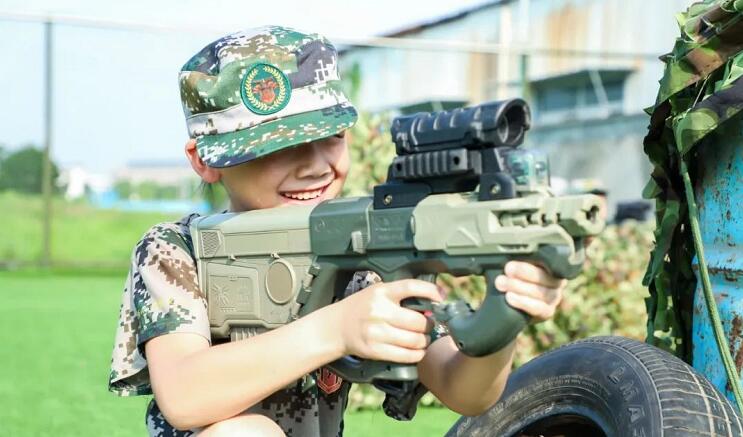 2020年上海西点军事夏令营陆军训练营正在招募中