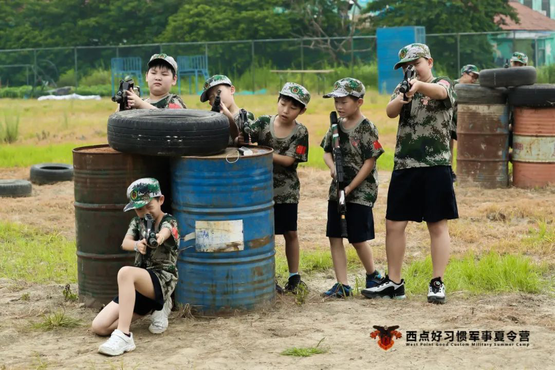 这个暑假，到底是谁家的娃在偷偷的茁壮成长？,上海西点军事夏令营