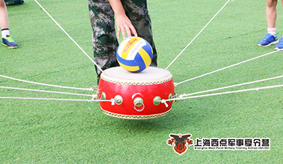 击鼓颠球游戏介绍