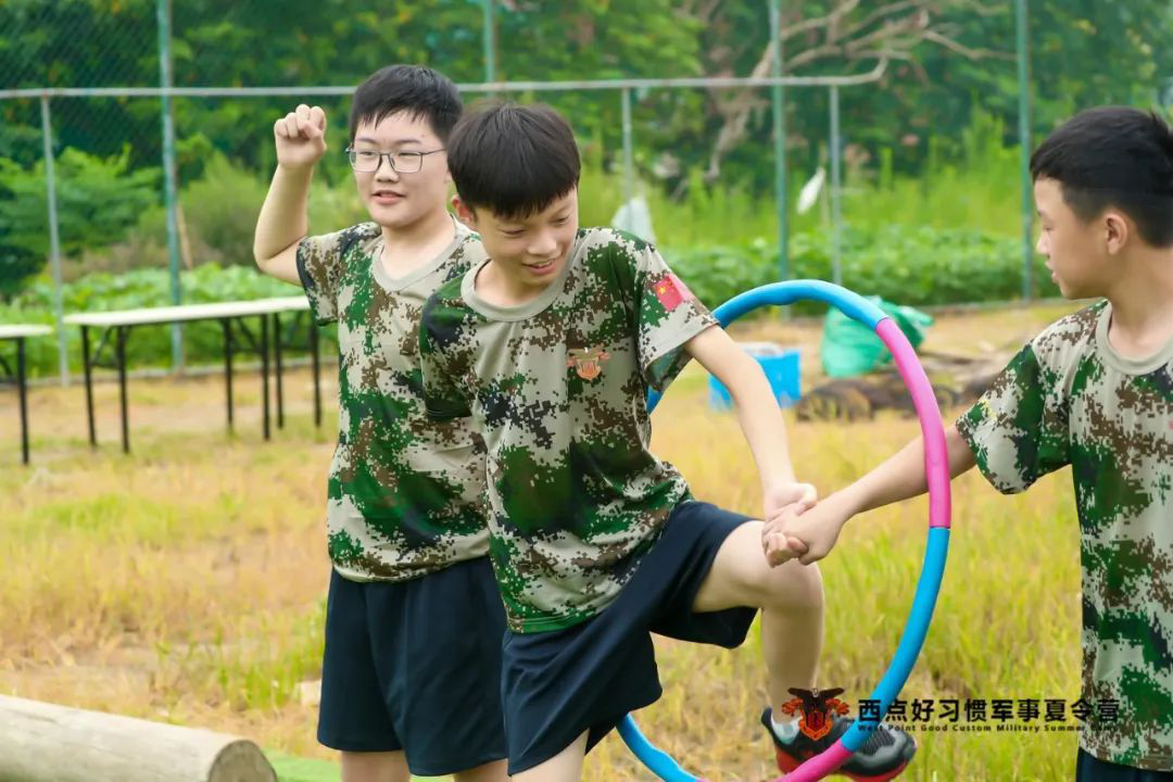 这个暑假，到底是谁家的娃在偷偷的茁壮成长？,上海西点军事夏令营