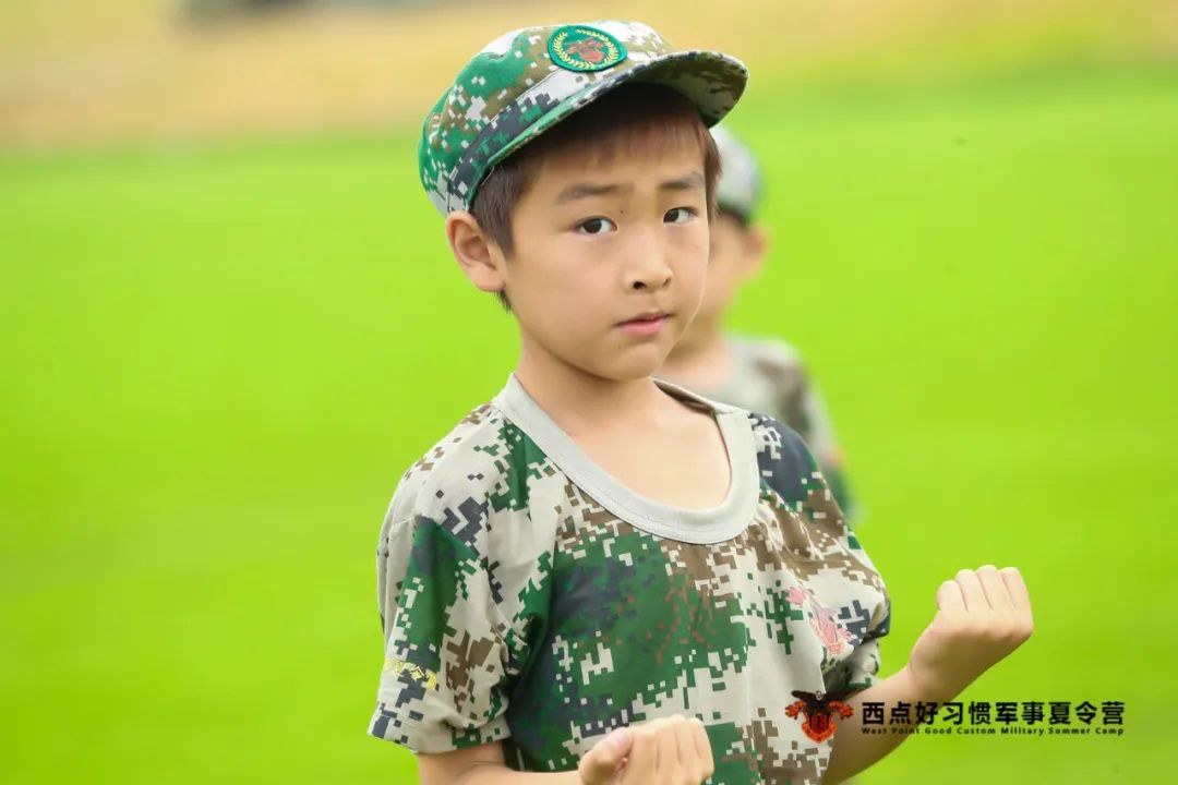 这个暑假，到底是谁家的娃在偷偷的茁壮成长？,上海西点军事夏令营
