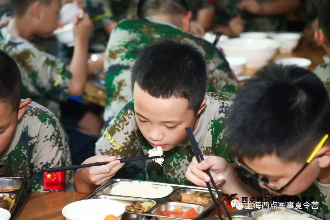 聚焦现场 , 这个暑假有点嗨！,上海西点好习惯军事夏令营