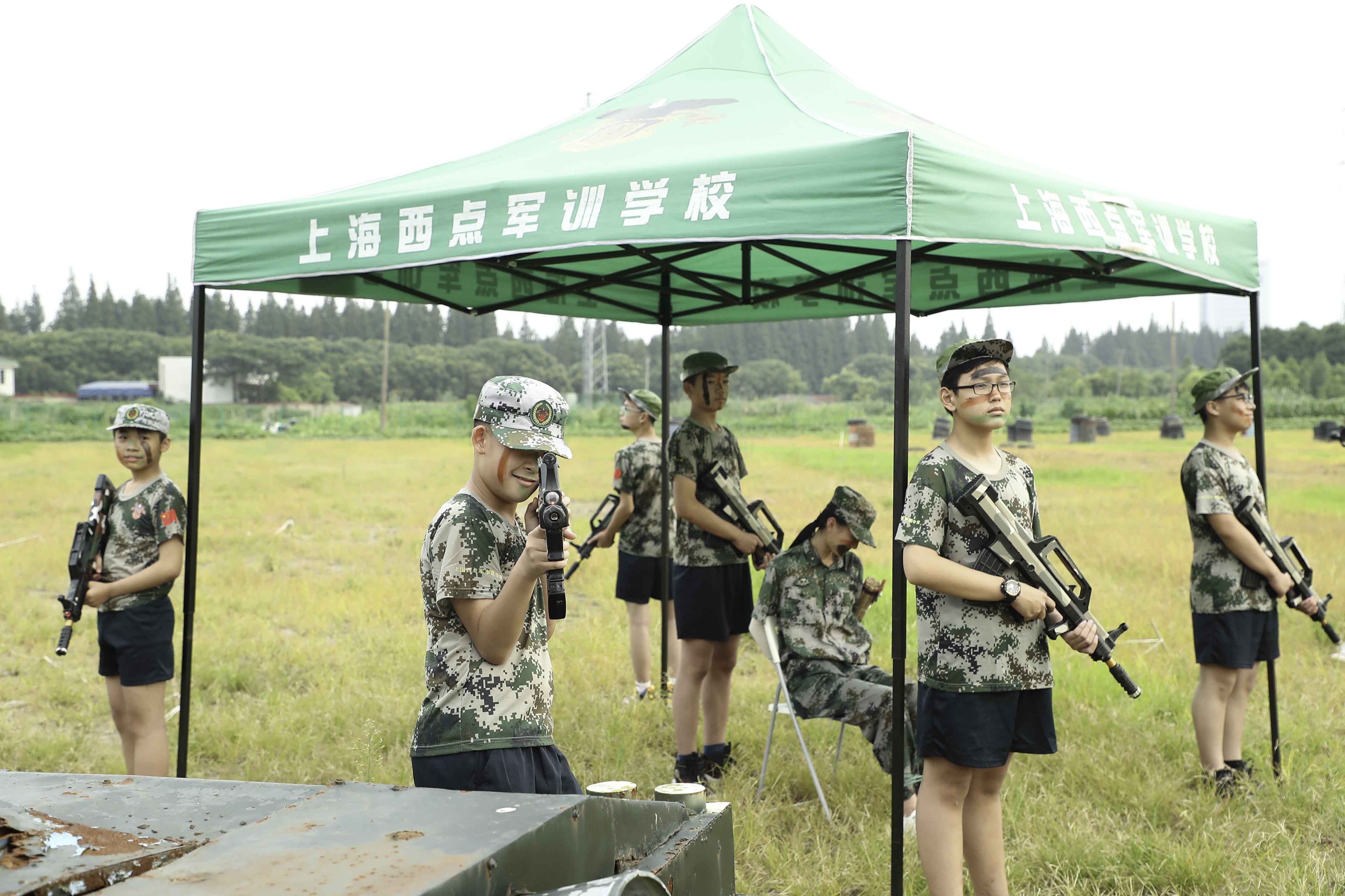 解救人质大演习,上海西点好习惯军事夏令营