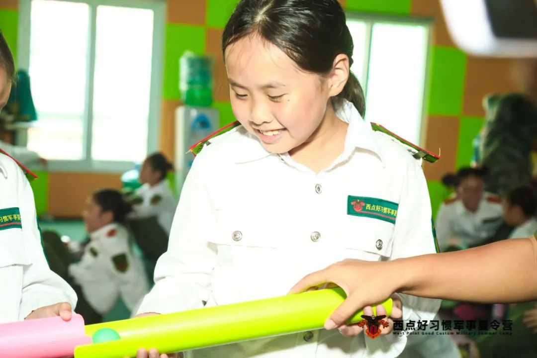 不来看看孩子们夏令营的精彩照片吗？,上海西点军事夏令营