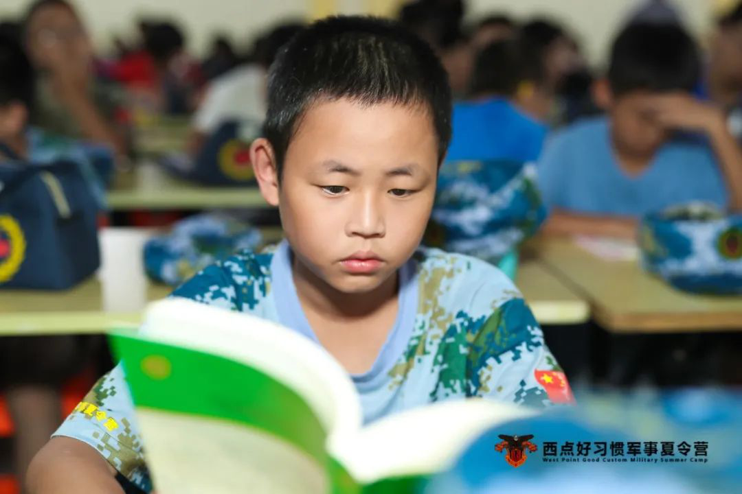 台风暴雨也浇灭不了小战士训练好习惯的热情！,上海西点好习惯军事夏令营