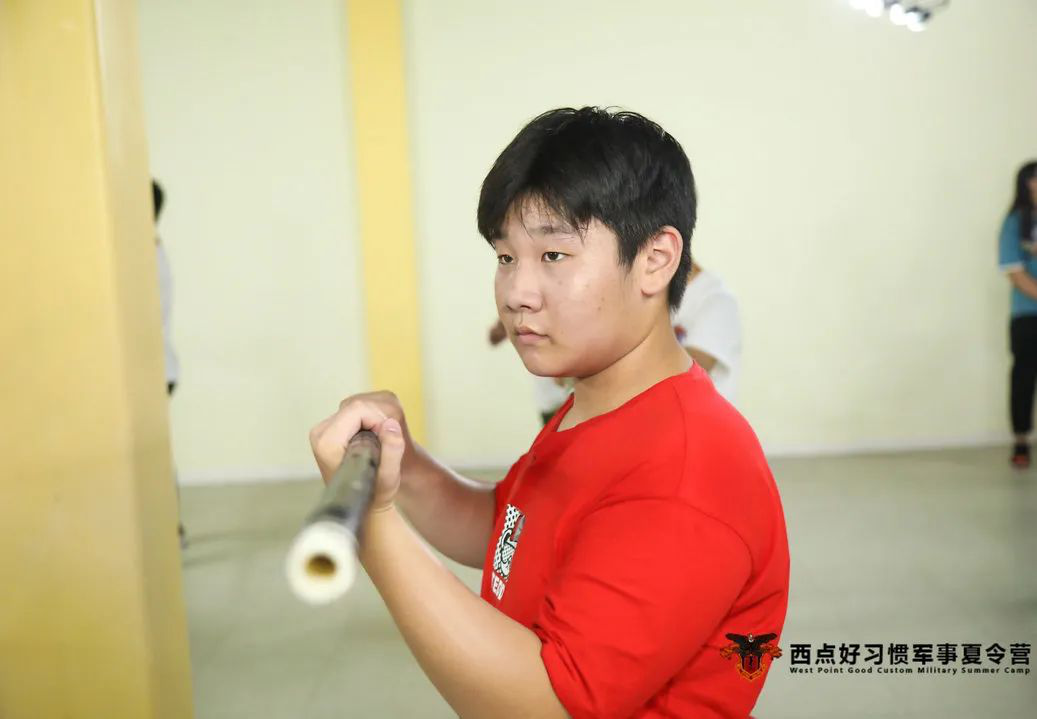 台风暴雨也浇灭不了小战士训练好习惯的热情！,上海西点好习惯军事夏令营