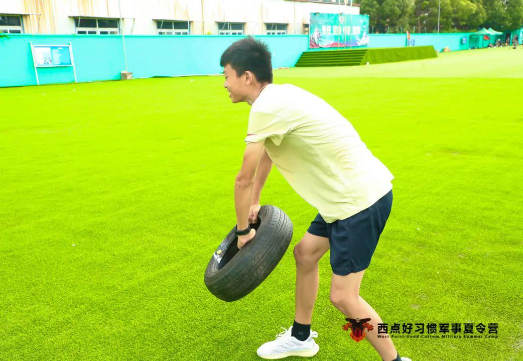 【奇幻历险站】快看过来，这里有夏天最正确的打开方式…,上海西点好习惯军事夏令营