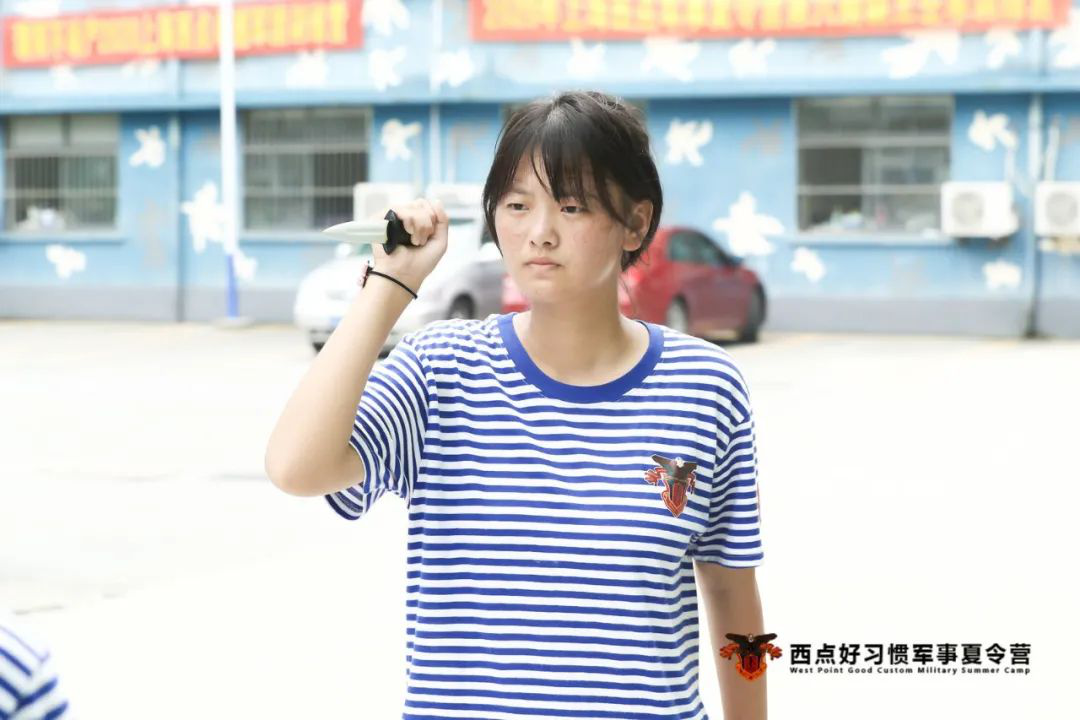 这个夏天，我们迎骄阳，让汗水尽情流淌！,上海西点好习惯军事夏令营