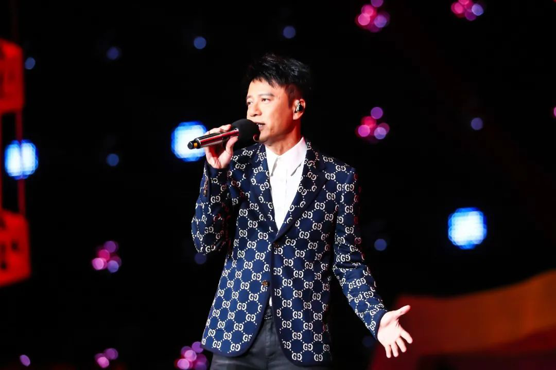 成功入营了？西点送您定制的写真照！