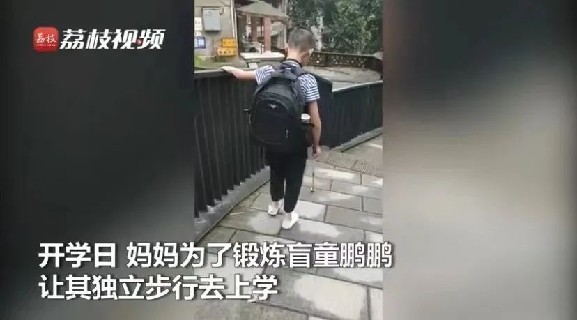 9位妈妈带心智障碍儿童开小吃店