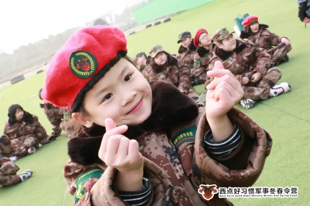 精英女兵七日营，做又飒又美的军中玫瑰！