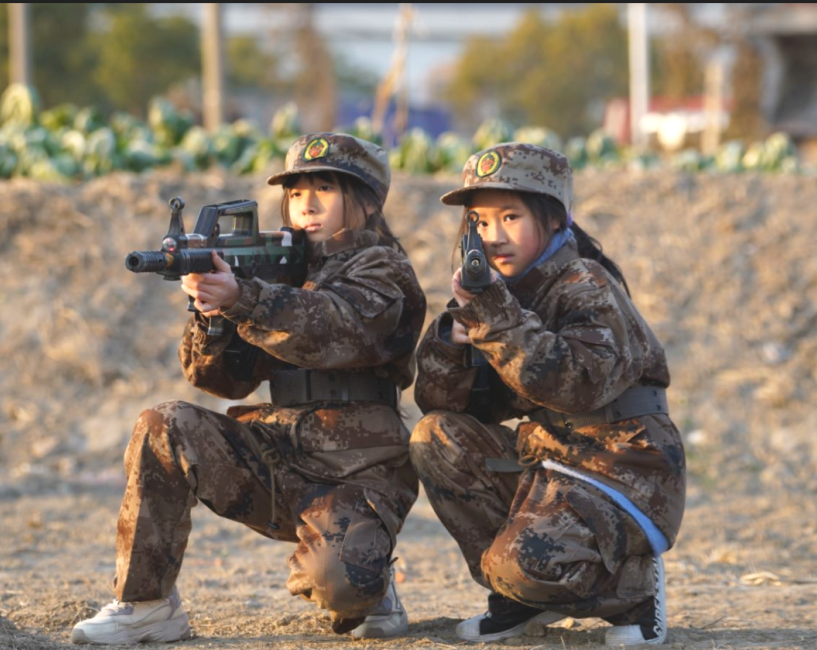 精英女兵七日营，做又飒又美的军中玫瑰！
