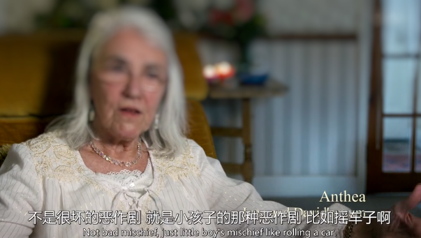 如今在家躺平一年了，每天无所事事也就算了，年前他竟瞒着婶婶借了高利贷，利滚利下来，3万变8万。直到催款电话打到了婶婶手机上，婶婶气急攻心，直接被气进了医院。  医院里，婶婶恨铁不成钢，却还是把老大、老二给她的养老钱都给了老三。看到这一幕，我思绪万千：一母同胞，一样的家庭环境，一样的教育背景，为何养育出来的子女却各不相同?这到底是怎么回事呢?