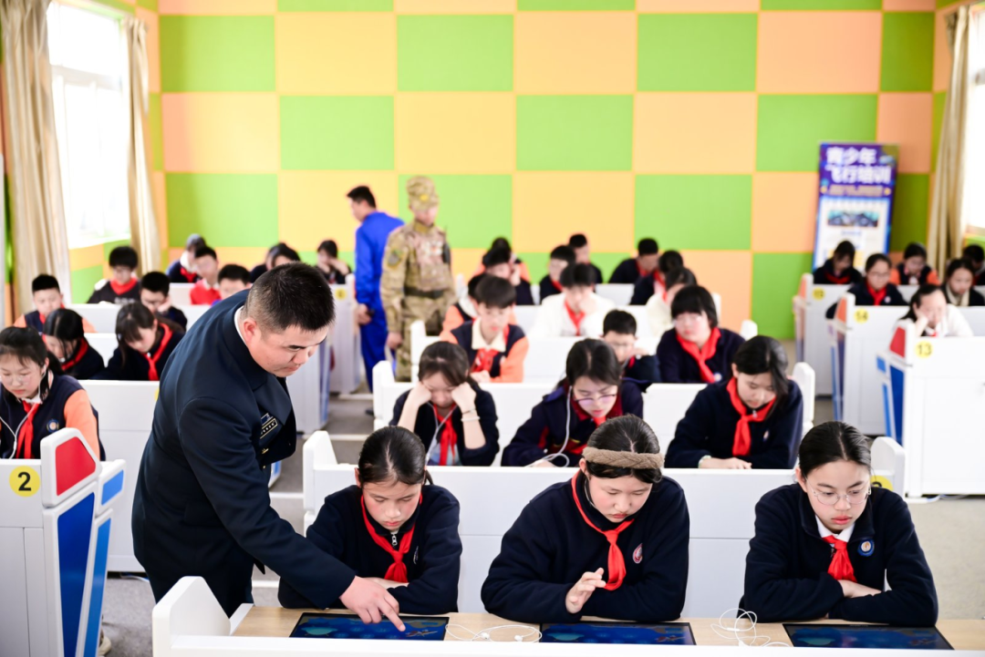 从绝密工程到蓝天王者！歼 - 10C的逆袭之路，西点好习惯夏令营带你“开”真机！,西点好习惯夏令营